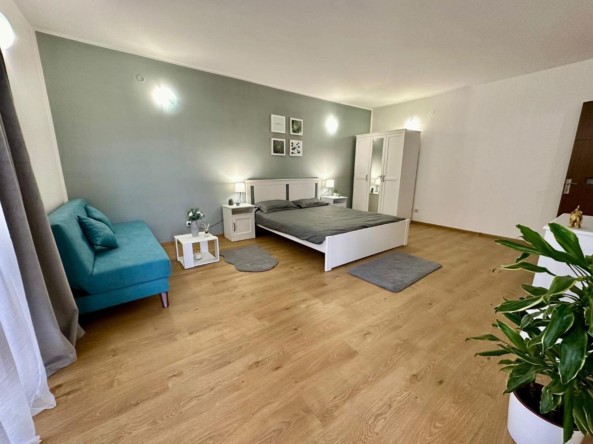 Apartament Novara 17 كرايوفا المظهر الخارجي الصورة
